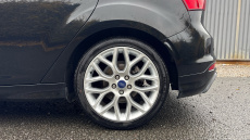 Ford Focus 1.6 182 EcoBoost Zetec S 5dr Petrol Hatchback